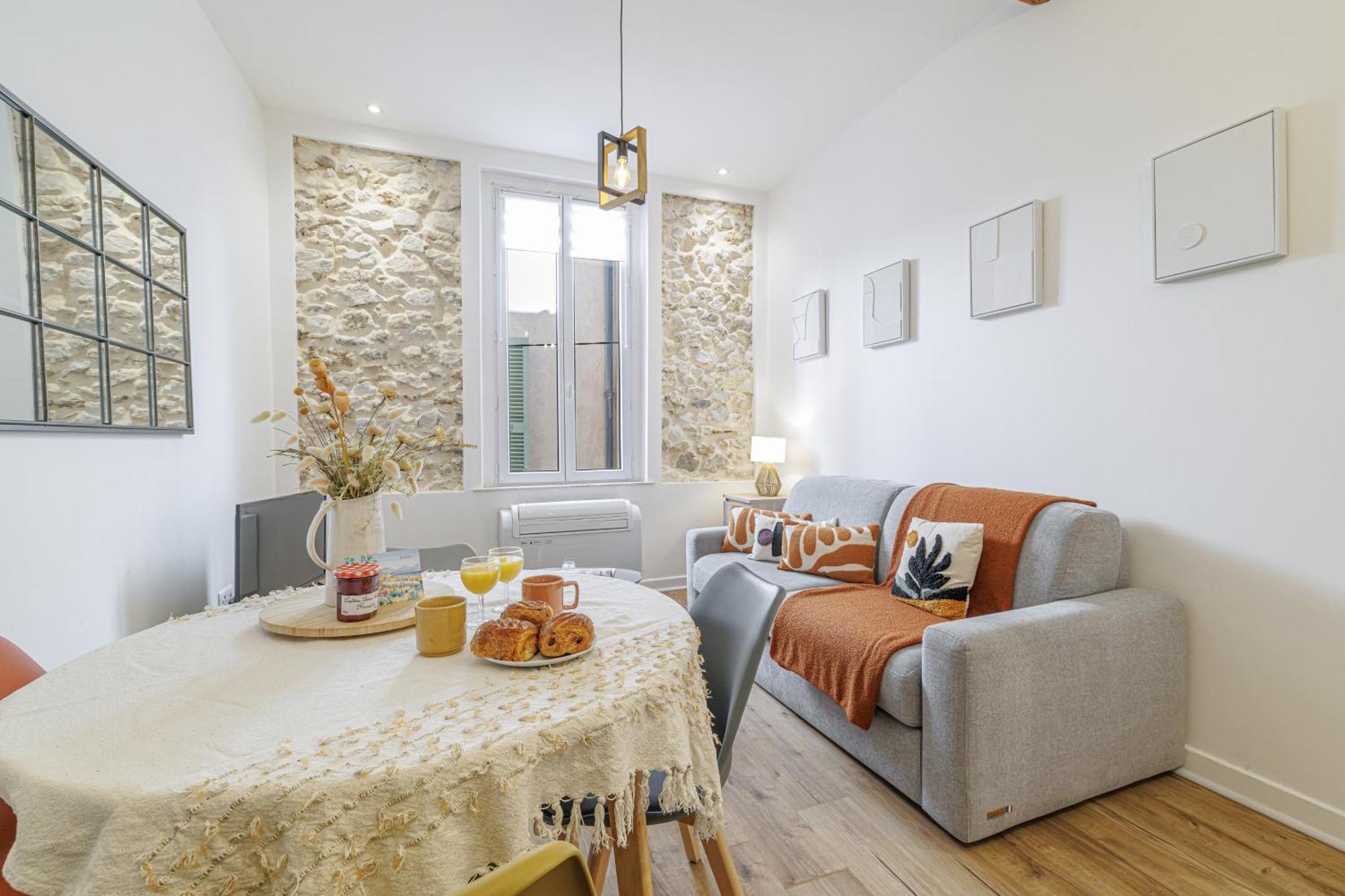 Old Town Antibes Superb New Flat, For 3, Ac, Wi-Fi Apartment Exterior photo